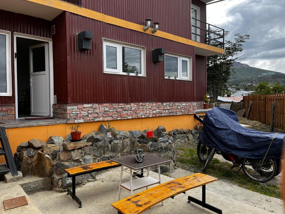 Vista Al Faro Ushuaia Apartment Exterior photo