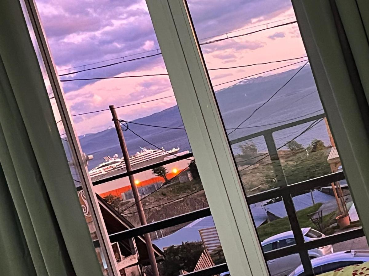 Vista Al Faro Ushuaia Apartment Exterior photo